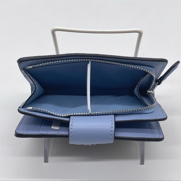 Coach Medium Corner Zip Wallet in Signature Canvas - Picture 5 of 6